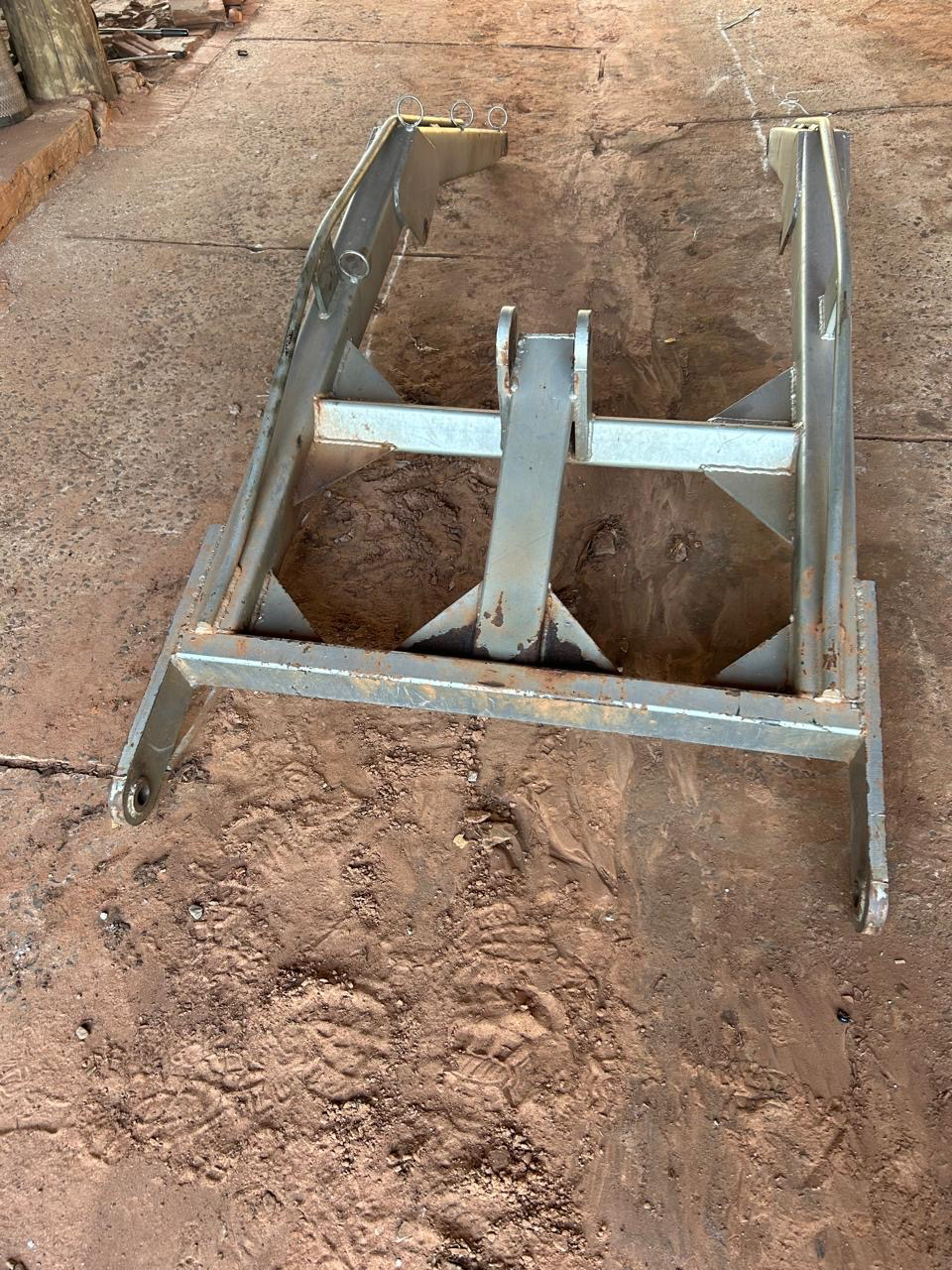Conjunto de lâmina e concha Semi novo único dono  Pronto para trabalhar  Valor 25 mil - Foto 5