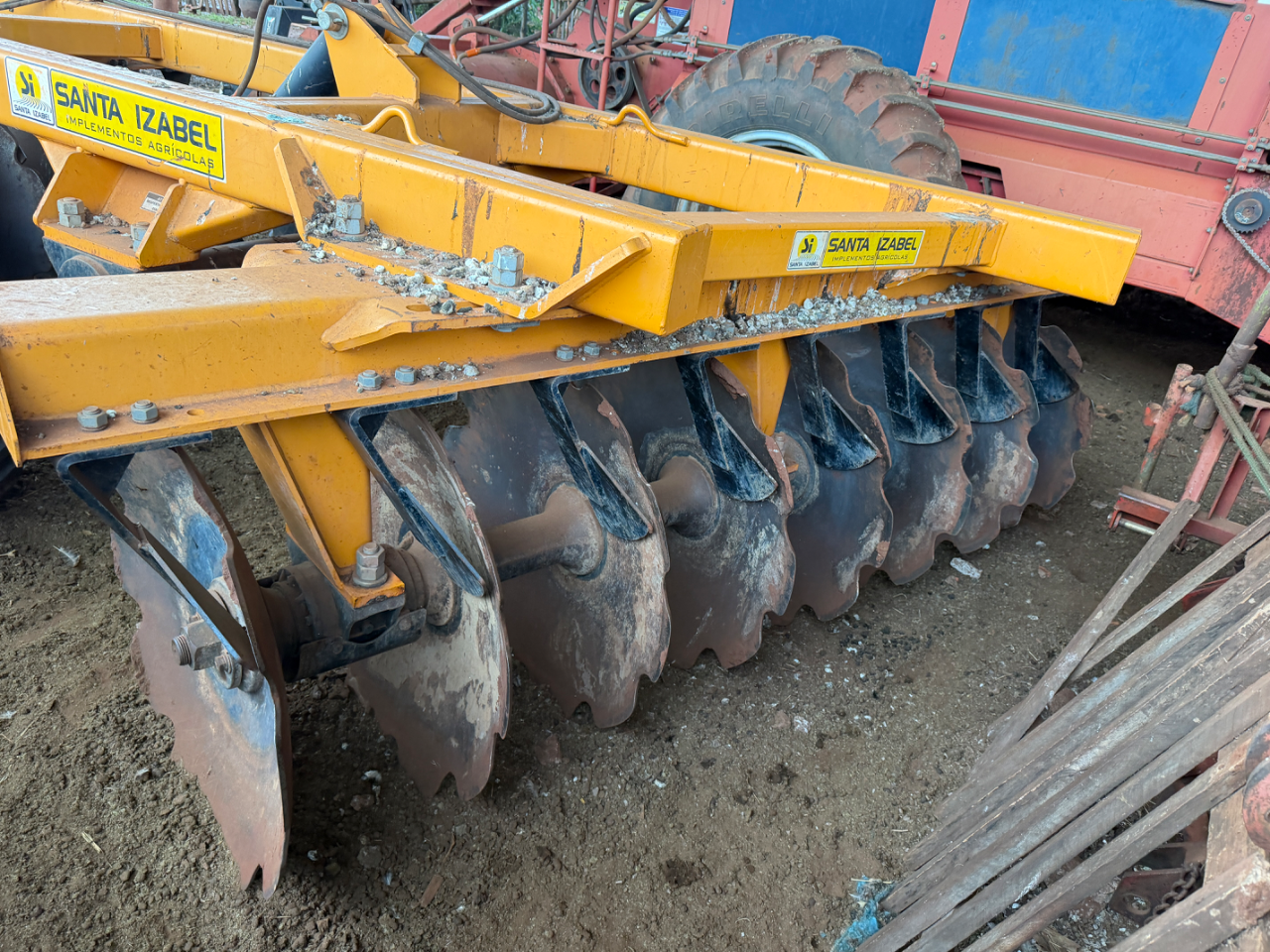 Grade gasi 16/35 Santa Izabel  Semi novo único dono  Proto para trabalhar  Oportunidade de negócios  Valor 75 mil - Foto 4